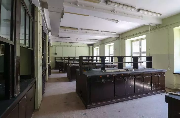 The interiors of the Chemistry Department building at the Lodz University of Technology