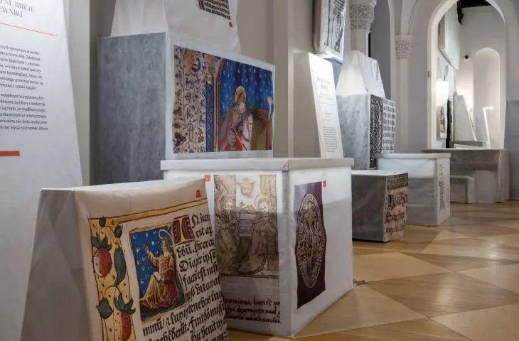 Wystawa „Otoczone troską. Kórnickie dziedzictwo w dziewięciu odsłonach. 600 lat Zamku, 200 lat Biblioteki”