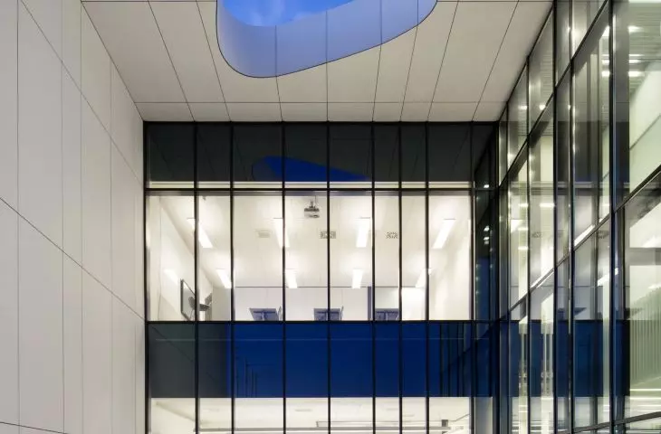 Atriums, in addition to their lighting and recreational functions, are the communication spaces of the building