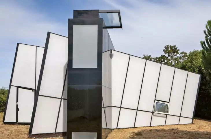 The Glass House, Carantec, 2006