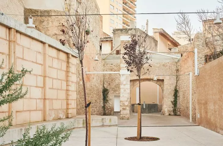 Public Courtyard, Inca (Spain)