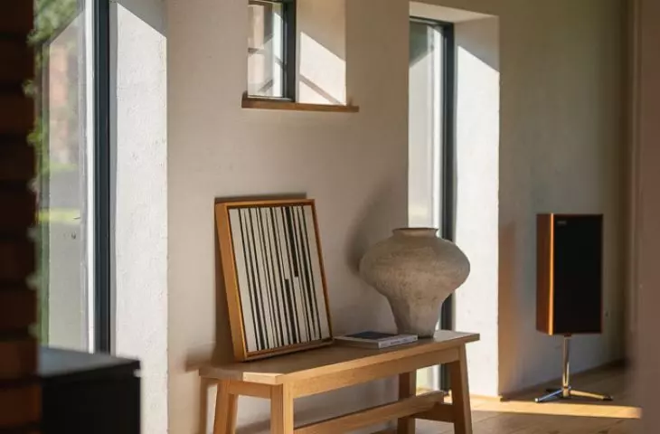 The interior of a house in Paary designed by NOKE Architects 