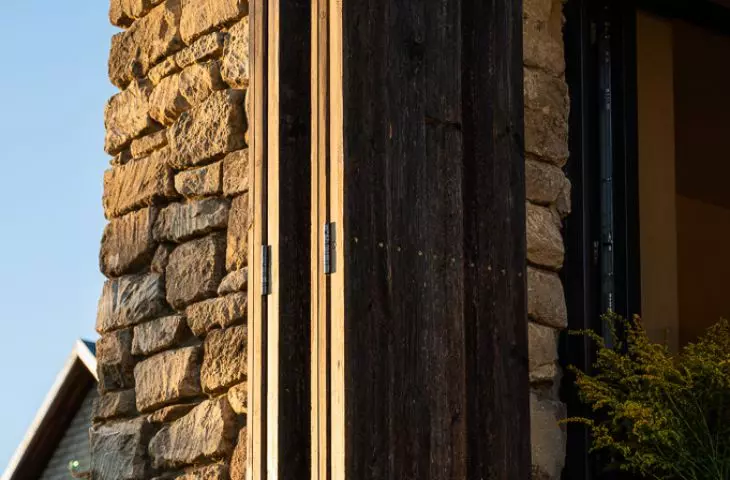 House in Paary, designed by NOKE Architects 
