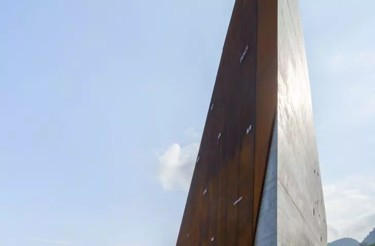 Paul Chiang Art Center, Jinzun