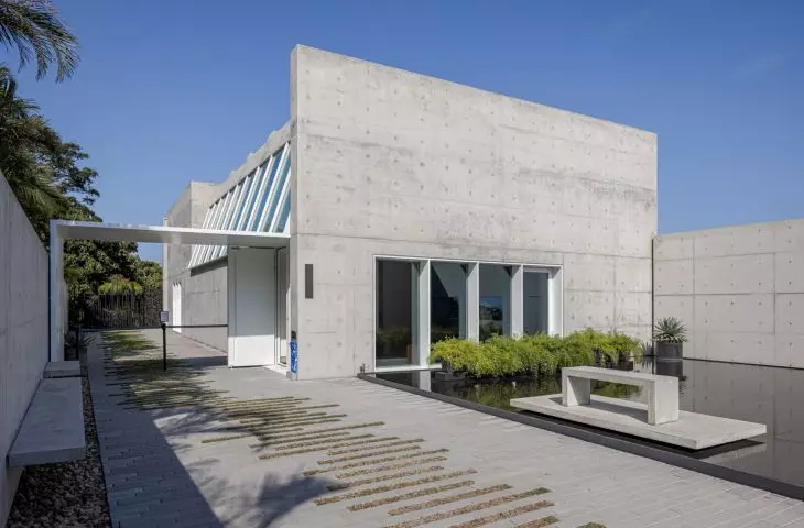 Paul Chiang Art Center, Jinzun