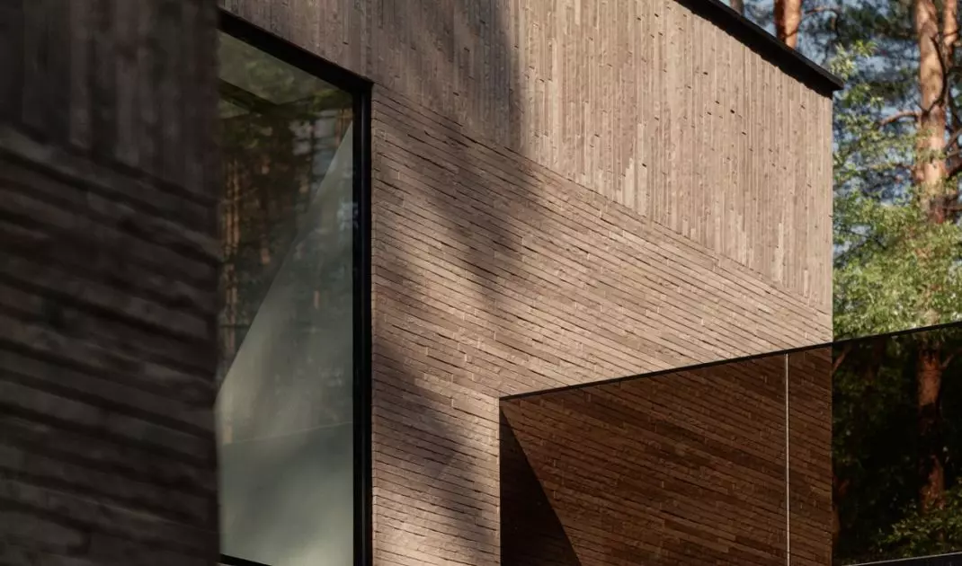 A family home in a pine forest near Warsaw