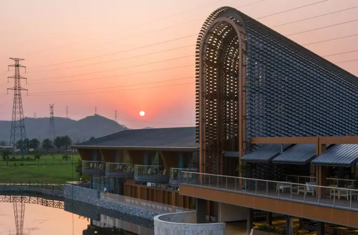 Zhuhai Chillong Dreamland Barn Restaurant, Zhuhai