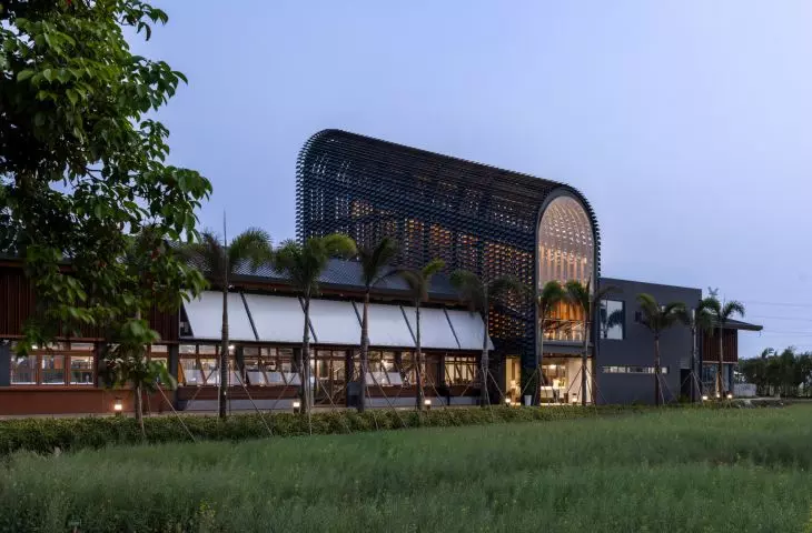 Zhuhai Chillong Dreamland Barn Restaurant, Zhuhai