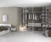 Customized closet or dressing table?