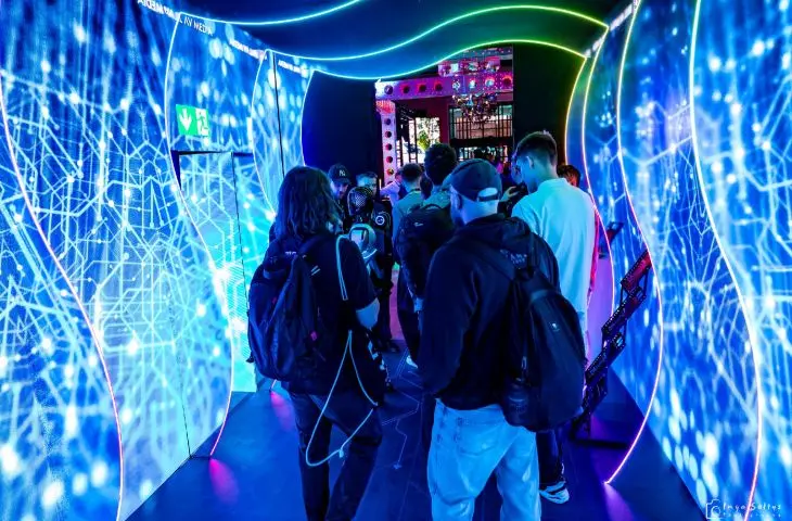 Scena Jutra 2026: technologia, emocje i człowiek w centrum doświadczenia