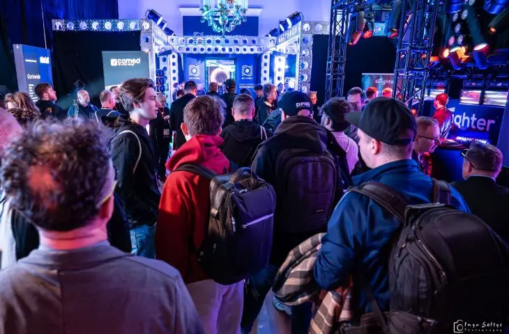 Scena Jutra 2026: technologia, emocje i człowiek w centrum doświadczenia