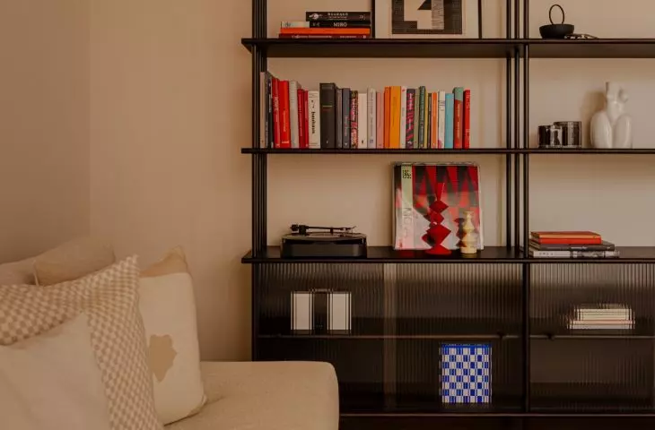 An apartment in Powiśle designed by bo/sko