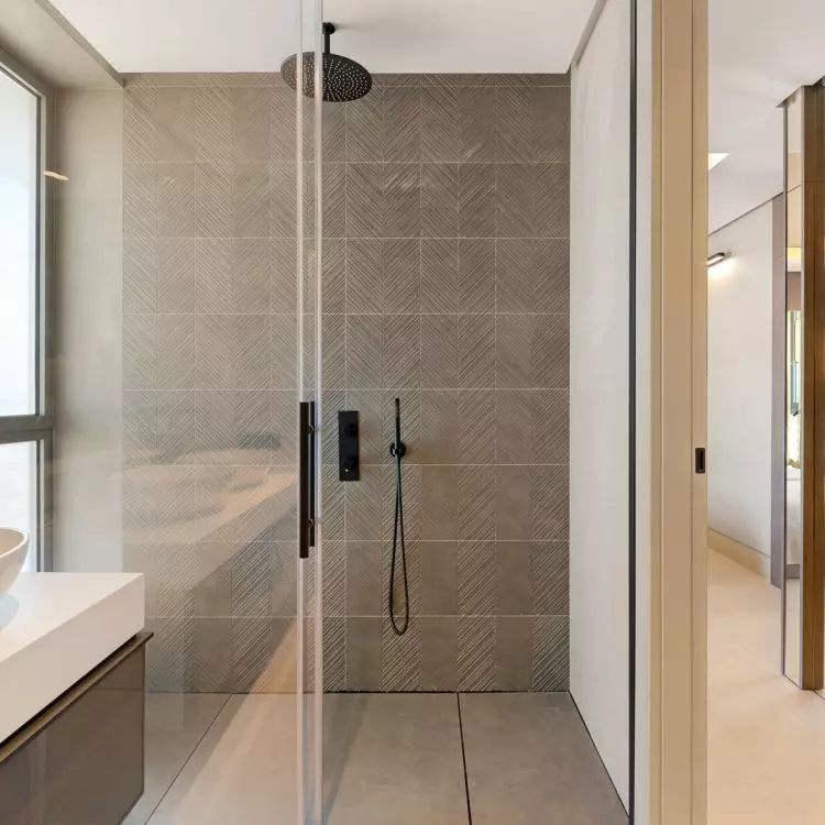 The Horizon Apartment in Málaga, designed by Inter-Arch Architects