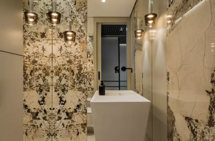The Horizon Apartment in Málaga, designed by Inter-Arch Architects