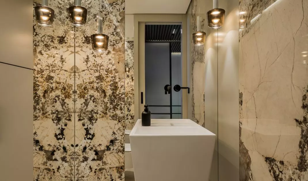 Apartament The Horizon w Maladze projektu Inter-Arch Architects