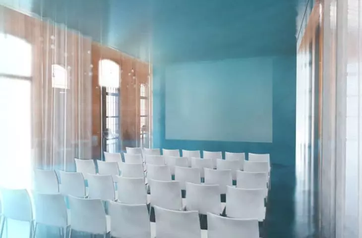 box houses: conference room, catering room, toilets, locker room, checkroom, storage and technical room