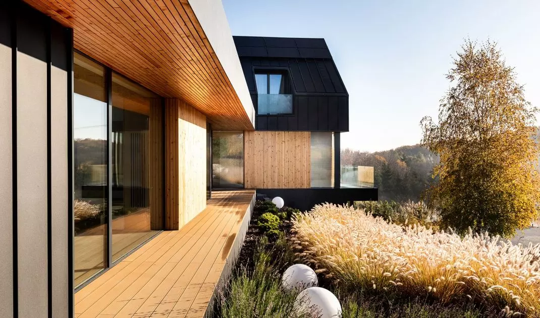 Forest View House