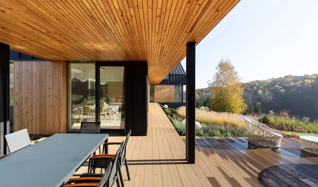 Forest View House