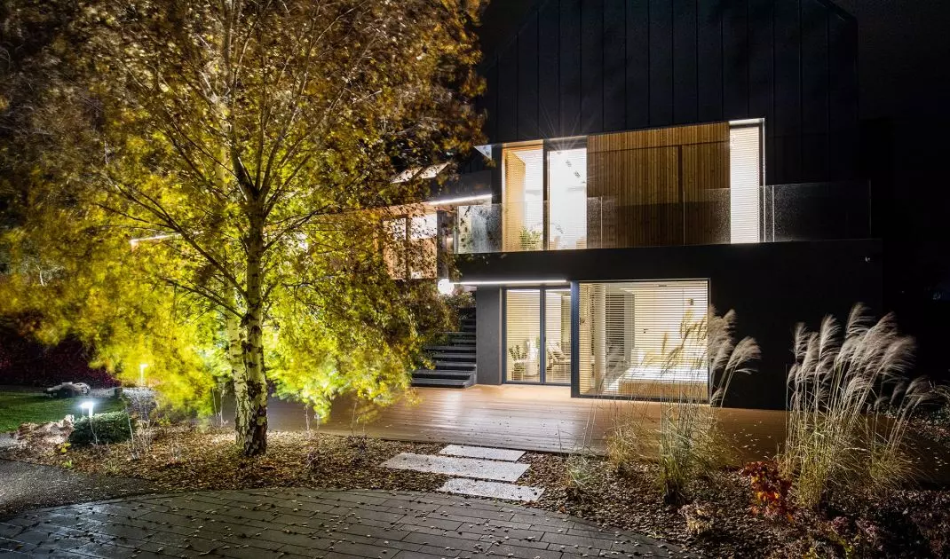 Forest View House