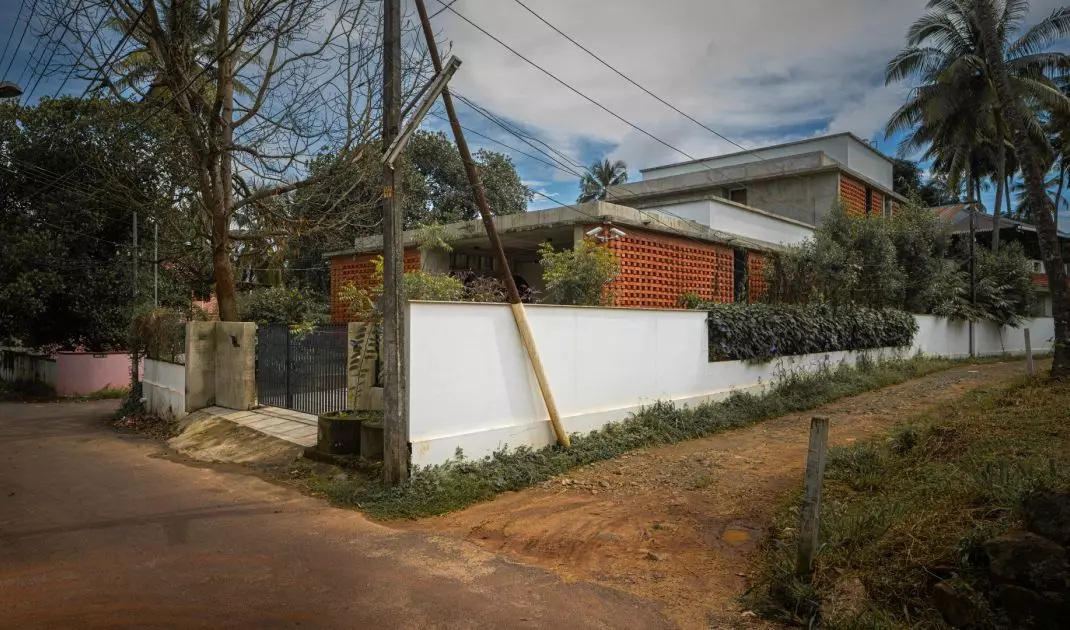 The House Veiled in Brick