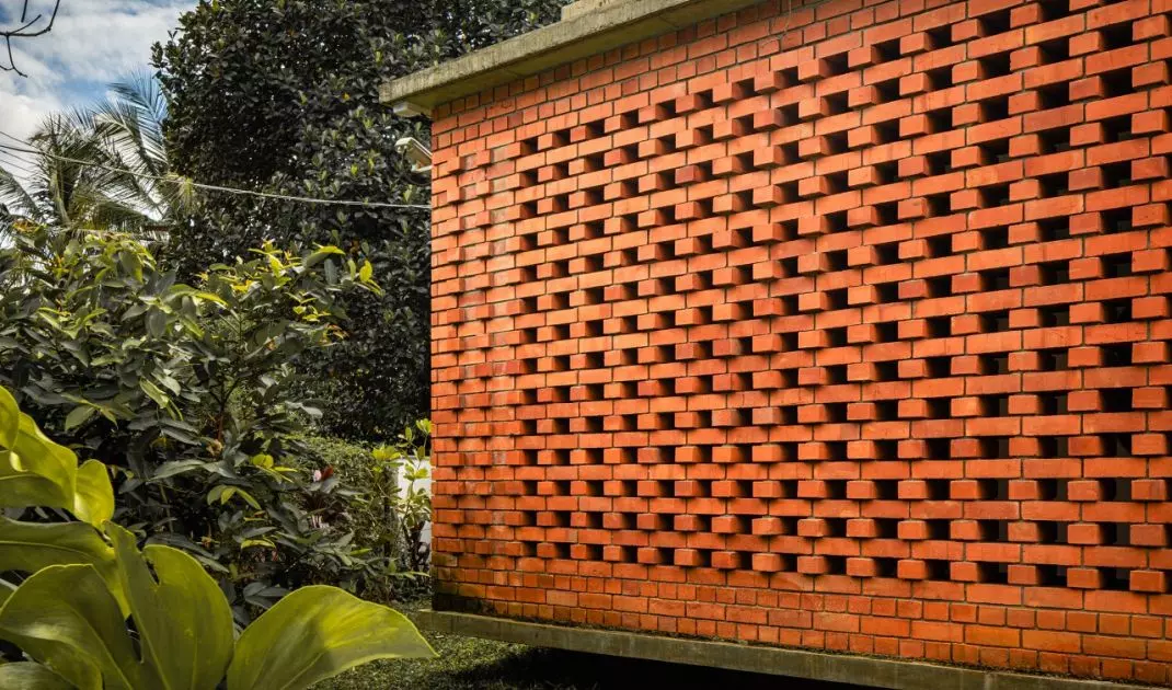 The House Veiled in Brick
