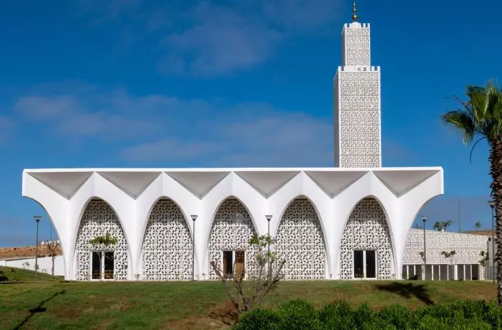 Meczet Plage des Nations w Maroku