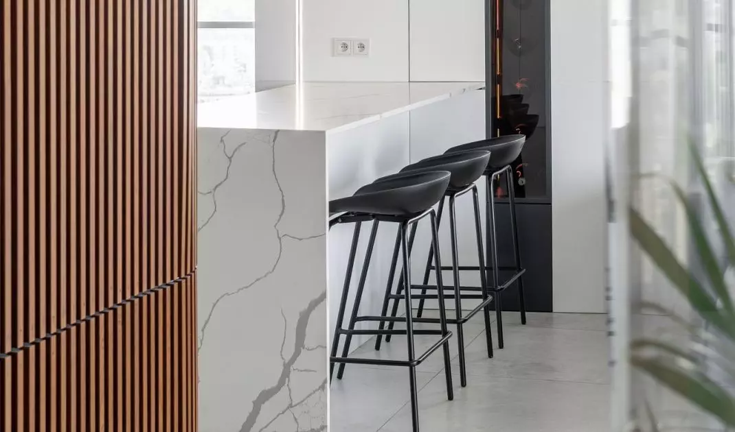 Apartament z palmiarnią w Warszawie projektu AMJ studio