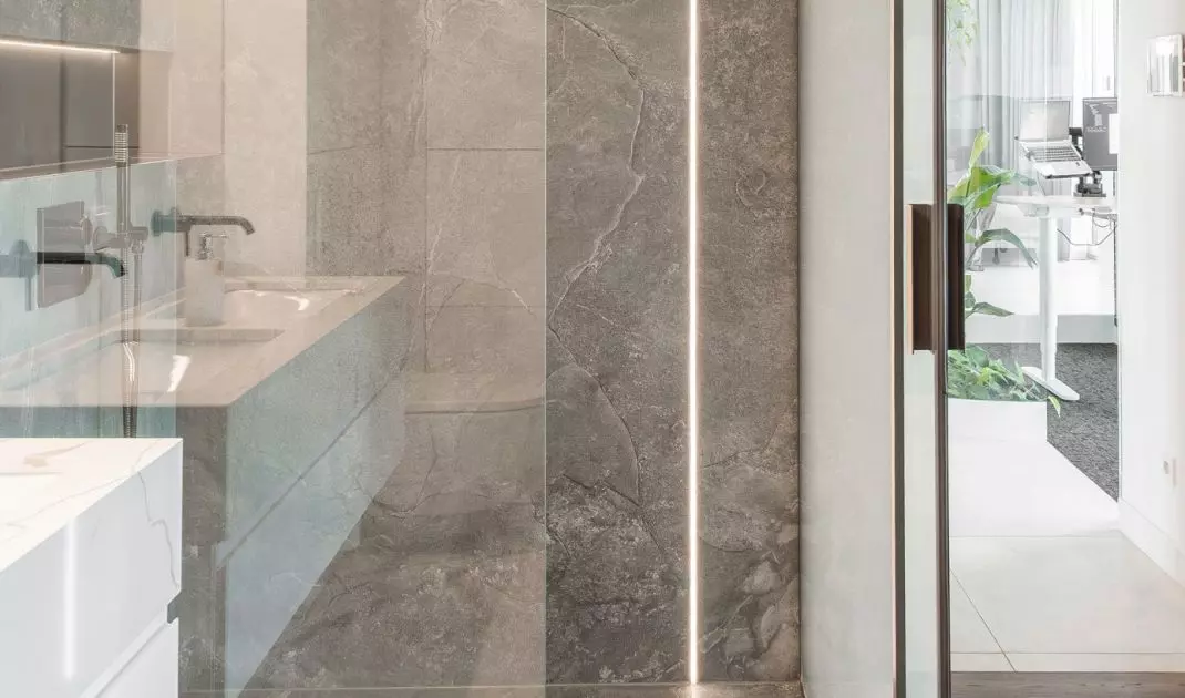 Apartament z palmiarnią w Warszawie projektu AMJ studio