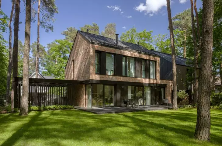 The BX3 House by Exterio Architektura