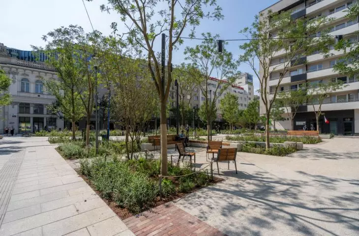 Złota and Zgoda Streets in Warsaw After the Changes