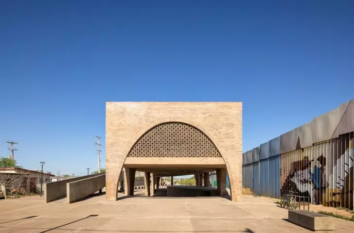 The Library on the Border in Agua Prieta