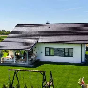 swissporTON Simpla roof tile in slate color