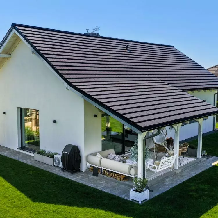 swissporTON Simpla roof tile in slate color