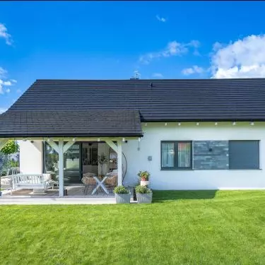 swissporTON Simpla roof tile in slate color