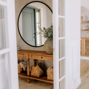 A family home in the modern farmhouse style