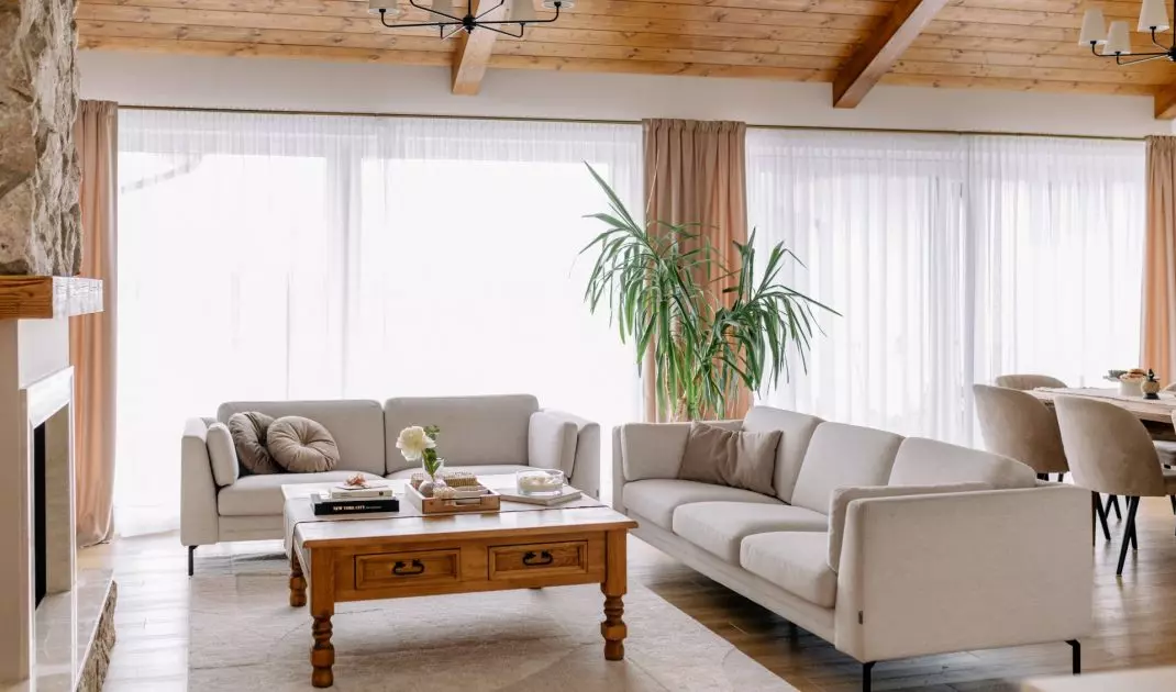 A family home in the modern farmhouse style