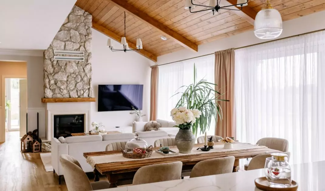 A family home in the modern farmhouse style