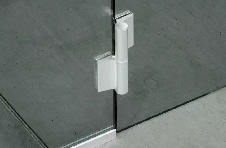 Biloba EVO hydraulic hinges