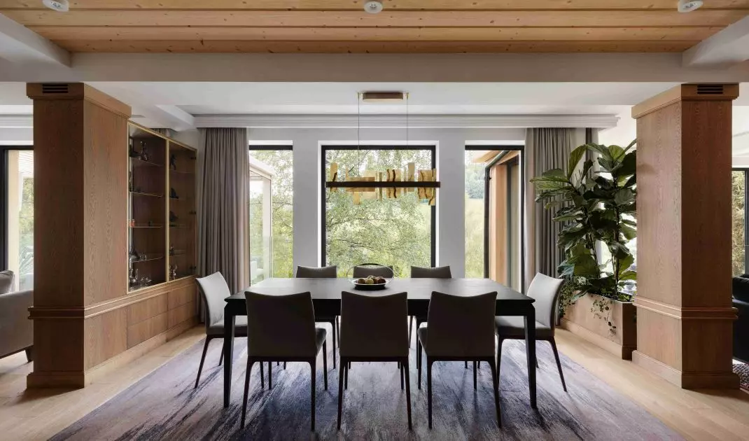 Villa Czarodziejka – A Family Home for Three Generations by Węgiełek Interior Architects