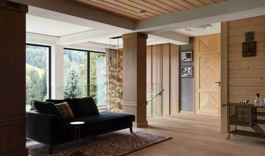 Villa Czarodziejka – A Family Home for Three Generations by Węgiełek Interior Architects