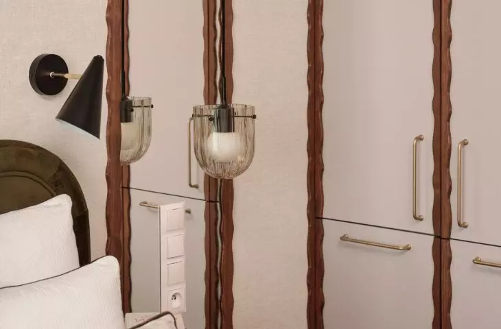 A 52-meter apartment in Kraków designed by SUSPENS studio