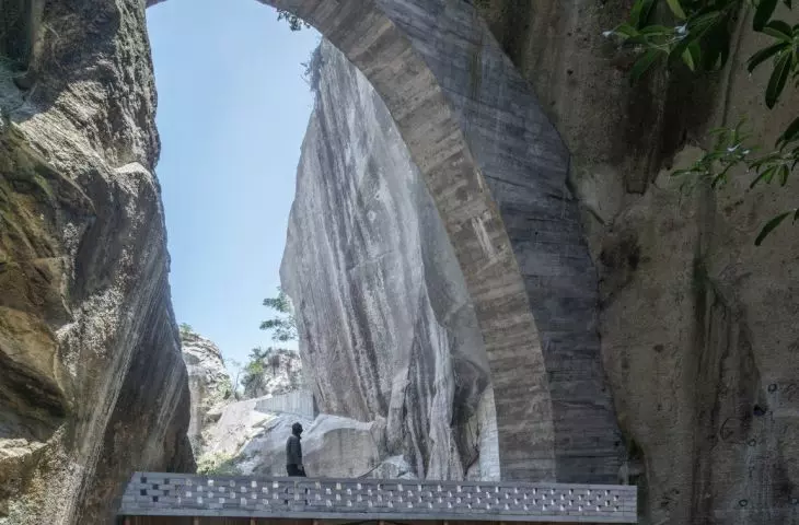Huangyan Quarry w Taizhou projektu DnA_Design and Architecture