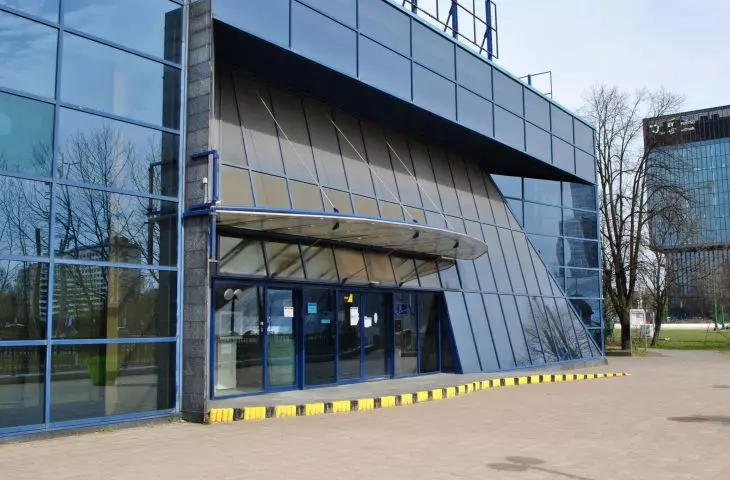 Siedziba banku PKO przy ulicy Chorzowskiej 1 w Katowicach, proj.: PLAAN