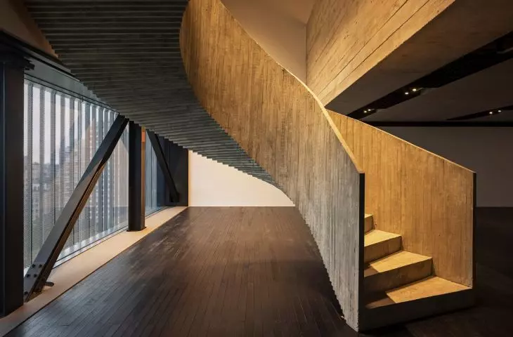 Edifício Pietro Maria Bardi w São Paulo projektu METRO Arquitetos
