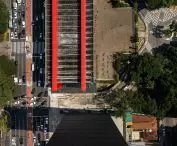 Edifício Pietro Maria Bardi w São Paulo projektu METRO Arquitetos