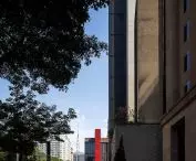 Edifício Pietro Maria Bardi w São Paulo projektu METRO Arquitetos