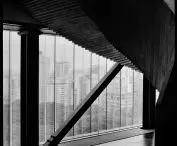 Edifício Pietro Maria Bardi w São Paulo projektu METRO Arquitetos