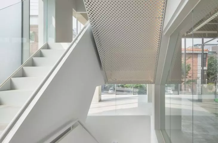 Hapjeong Artplex w Seulu projektu NOTNOT Architects