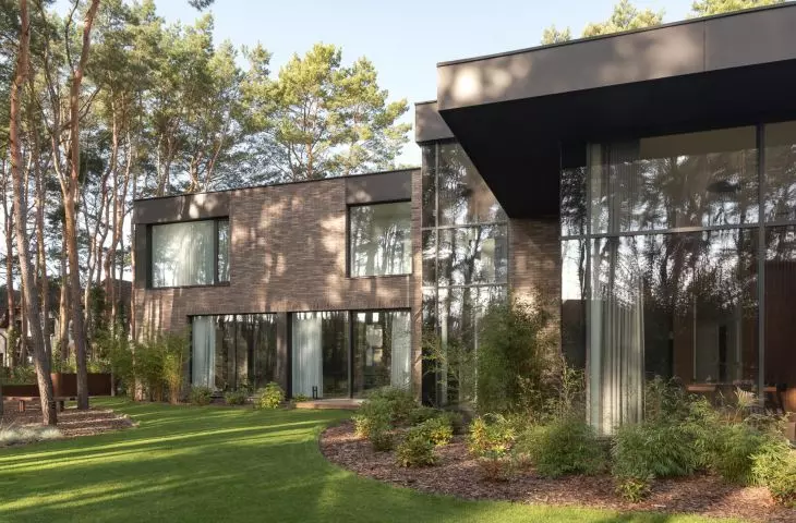 House Among the Trees in Poznań, designed by Wrzeszcz Architekci 