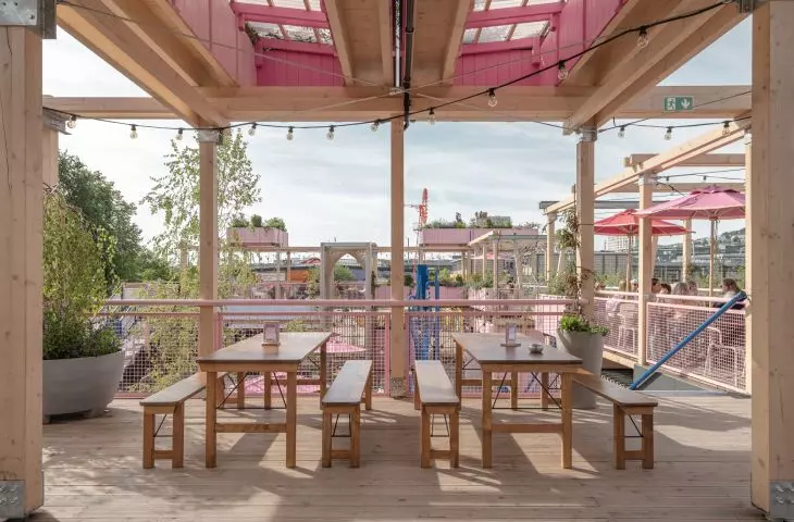 Remise Rosa w Zurychu projektu HELLO WOOD